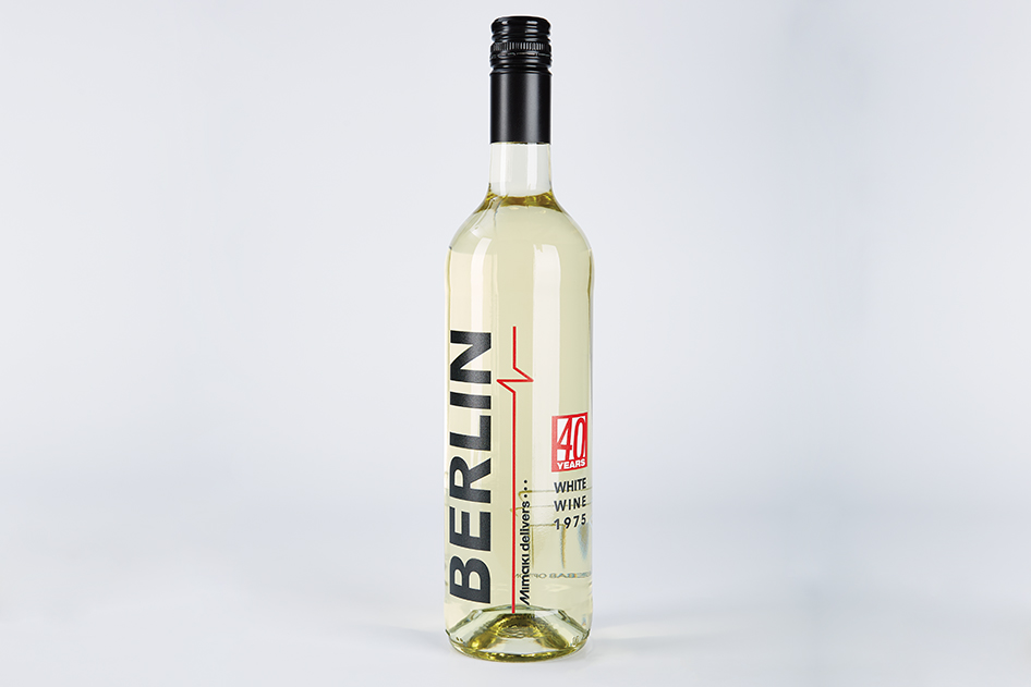 Application_white-wine-bottle
