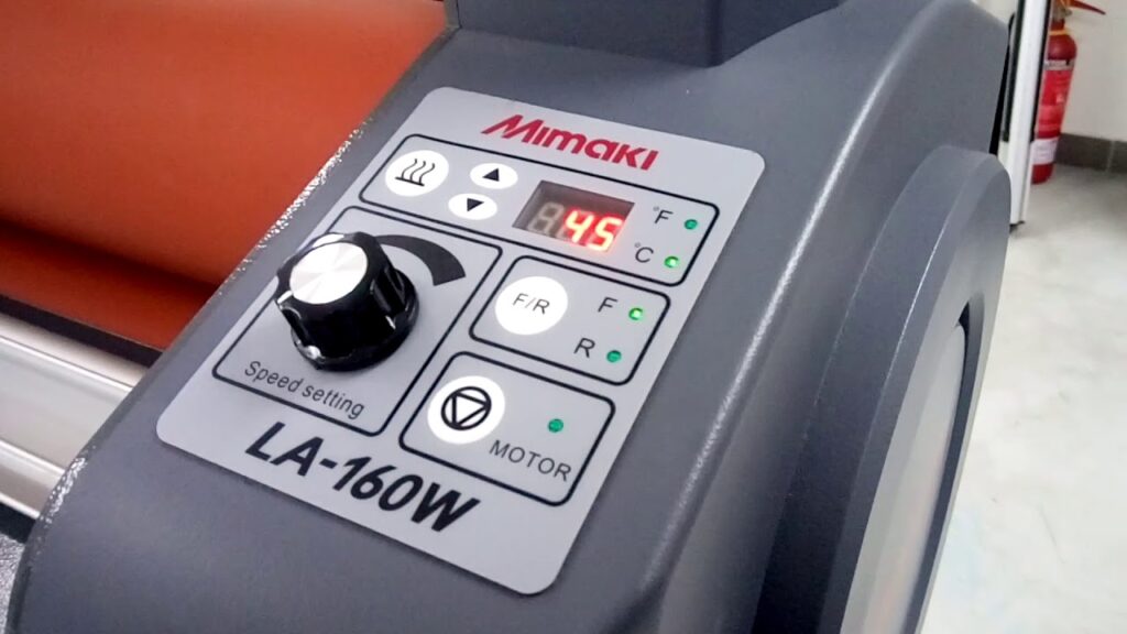 Mimaki LA-160W control display